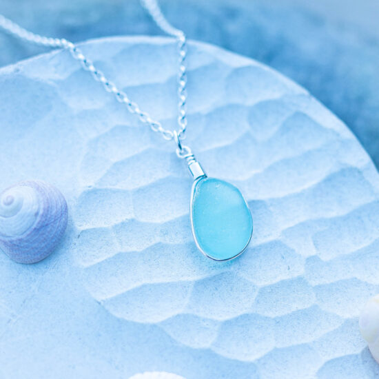 Sea glass pendant aqua - Image 4