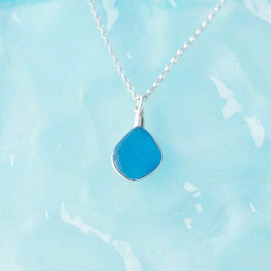 RARE FIND Sea glass pendant - blue