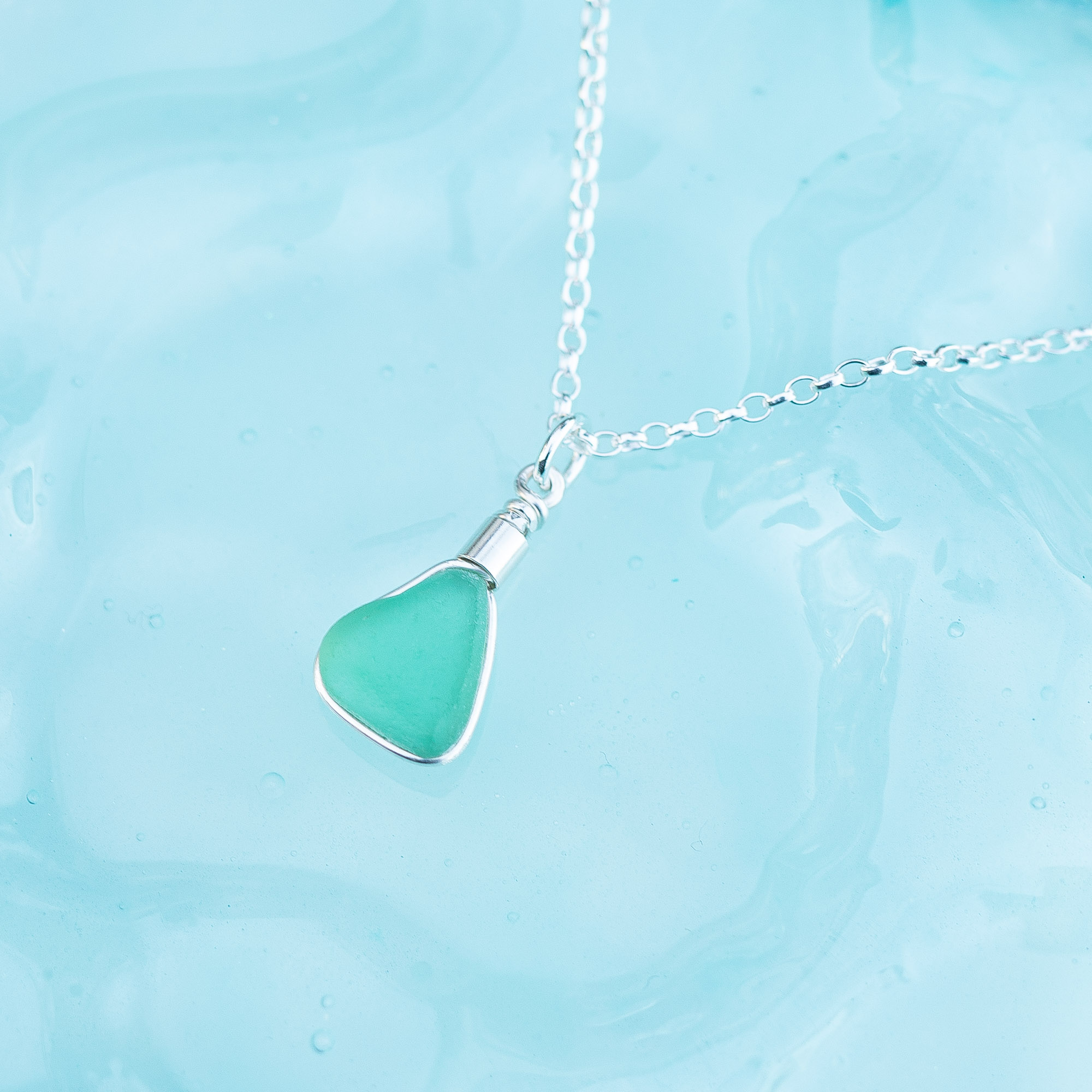 Sea glass pendant sea foam green - Image 4