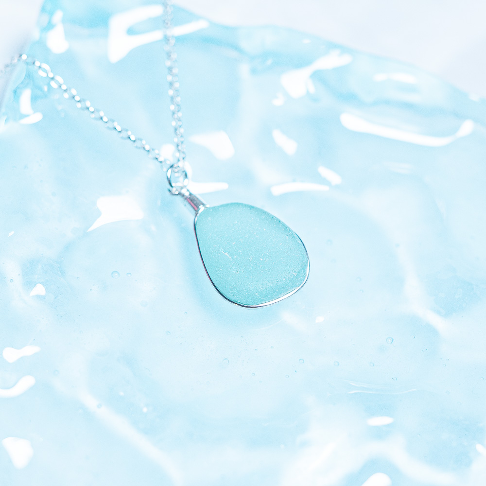 Sea glass pendant sea foam green - Image 4