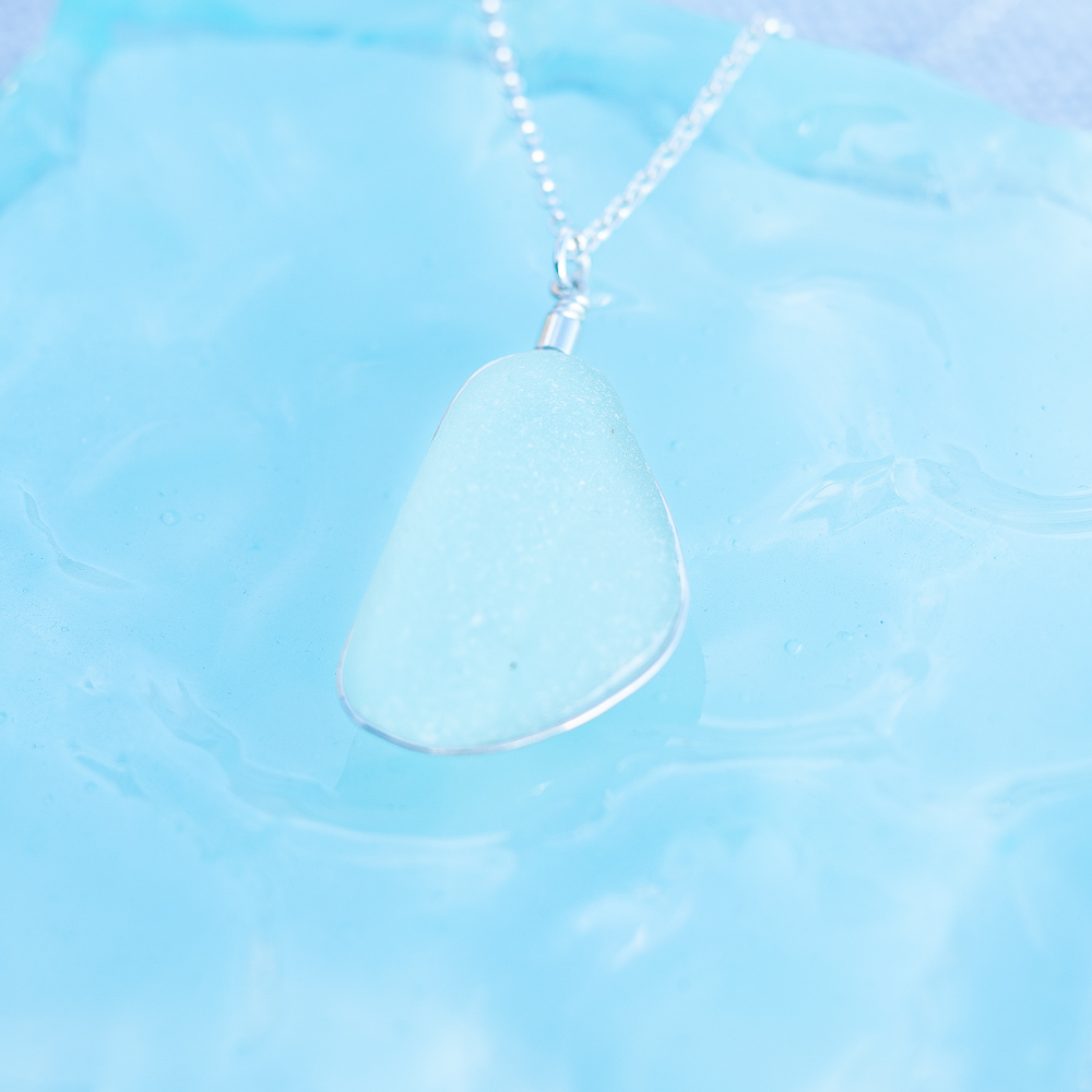 Sea glass pendant aqua - Image 3