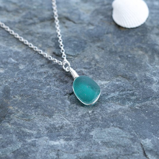Sea Glass Pendant Teal Rare - Image 3