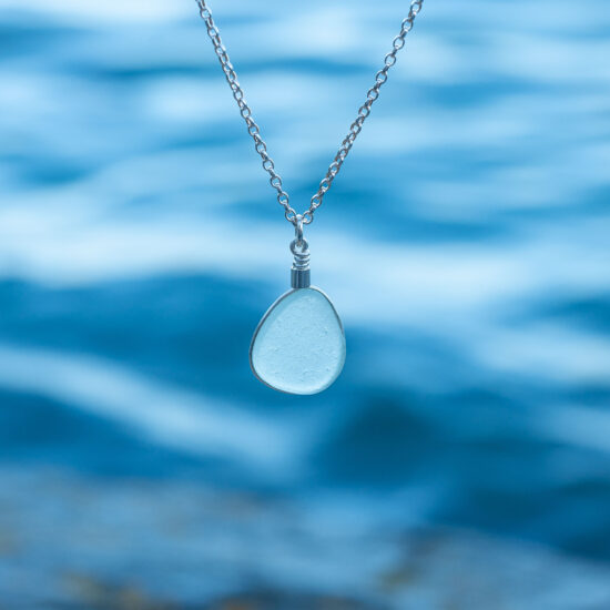 Sea glass pendant aqua - Image 2