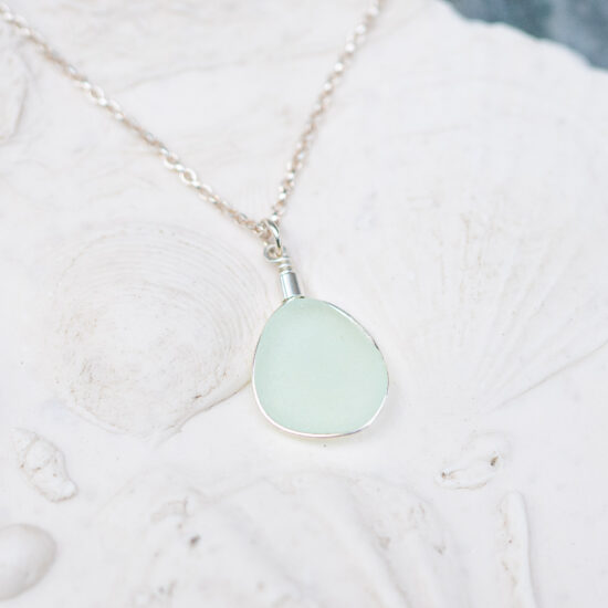 Sea glass pendant aqua - Image 5