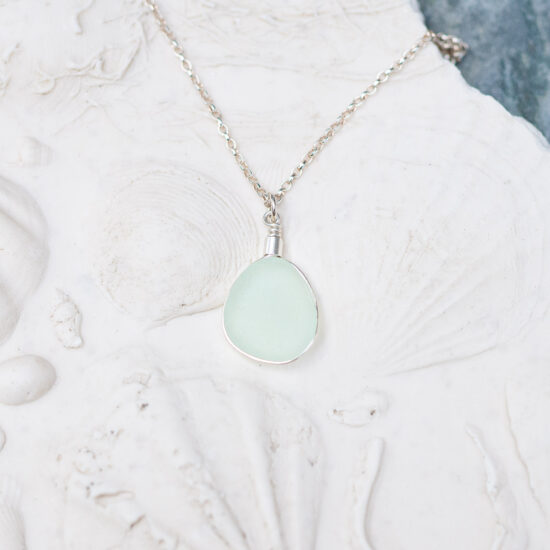 Sea glass pendant aqua - Image 7