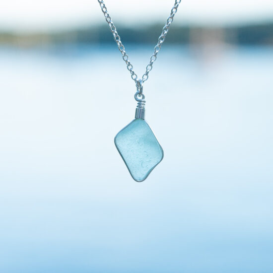 Sea glass pendant aqua - Image 3