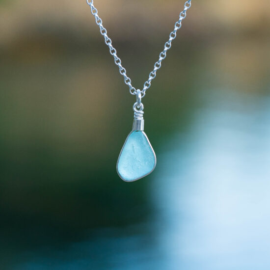 Sea glass pendant aqua - Image 2