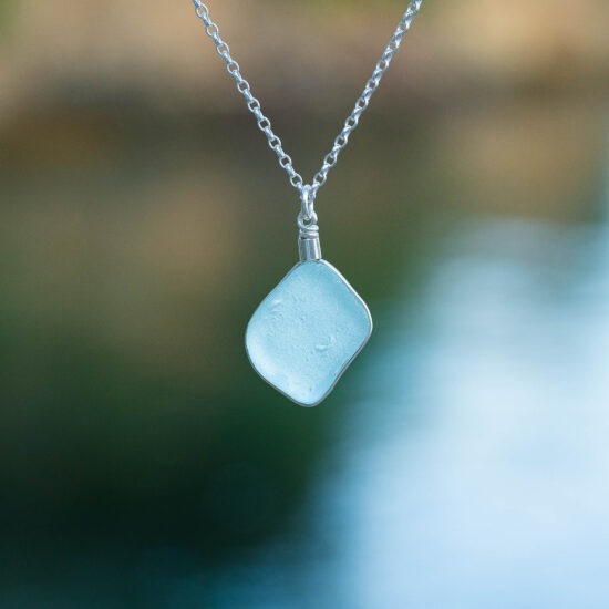 Sea glass pendant aqua - Image 2