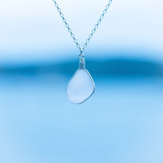 RARE FIND - Sea glass pendant pale lavender - Image 2