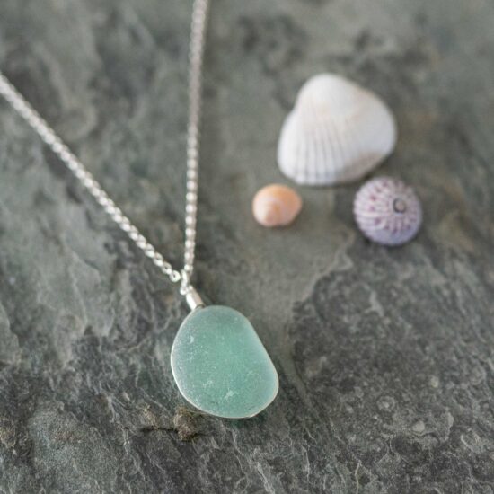 Sea glass pendant aqua - Image 5
