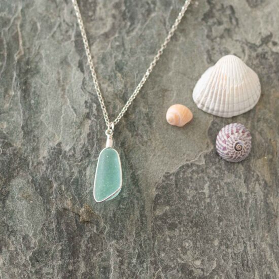 RARE FIND - Sea glass pendant aqua bottle stopper - Image 4