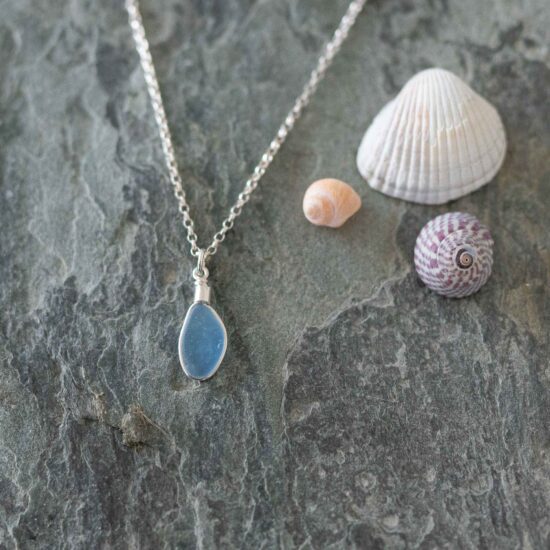 RARE FIND - Sea glass pendant cornflower blue - Image 3
