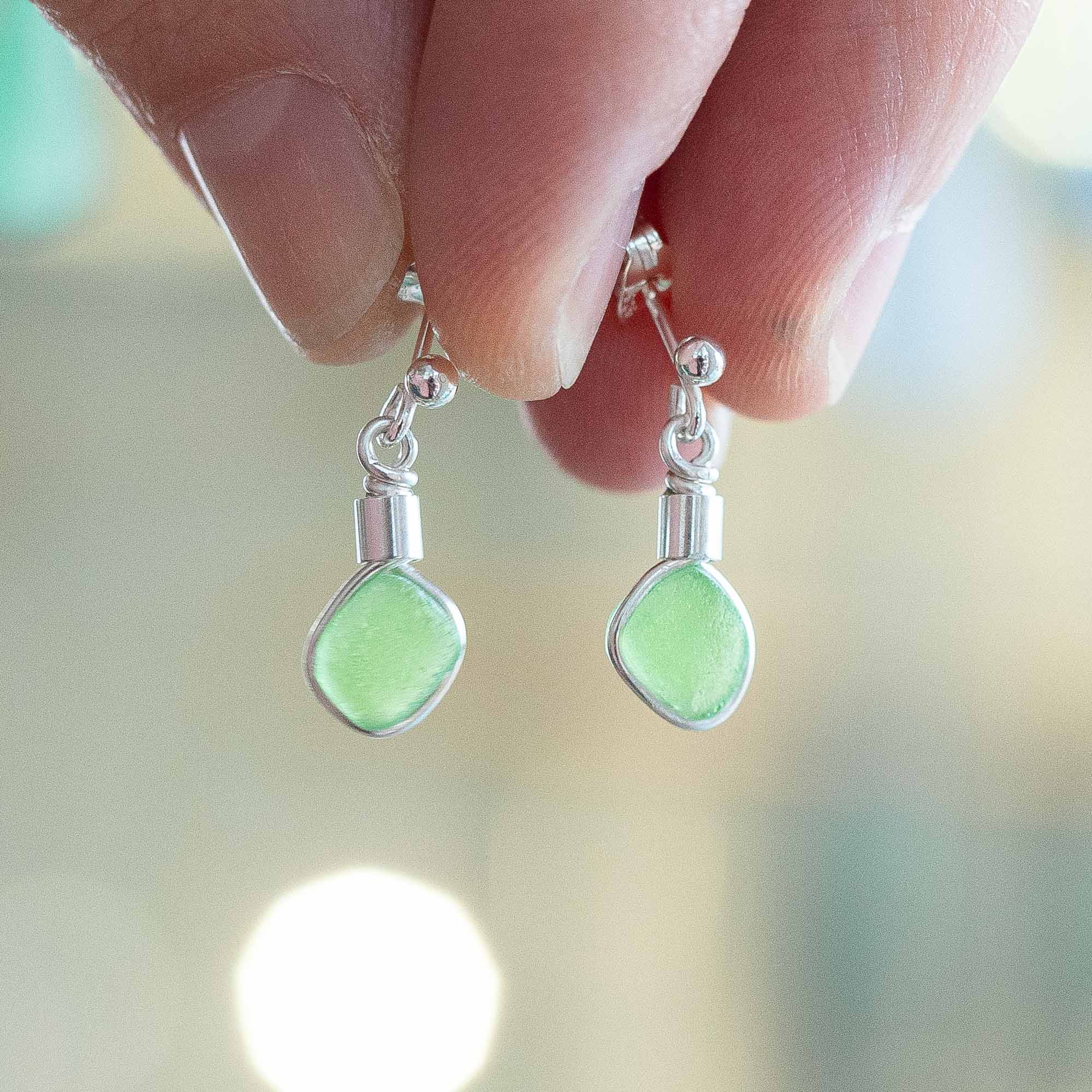 Sea glass stud earrings - Green - Image 5