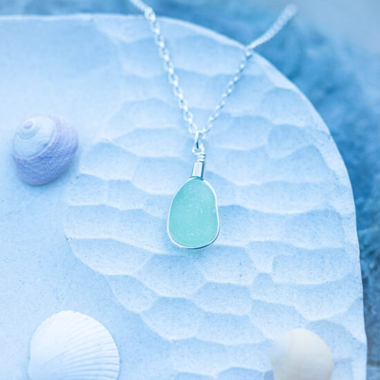 Sea glass pendant sea foam - Image 6