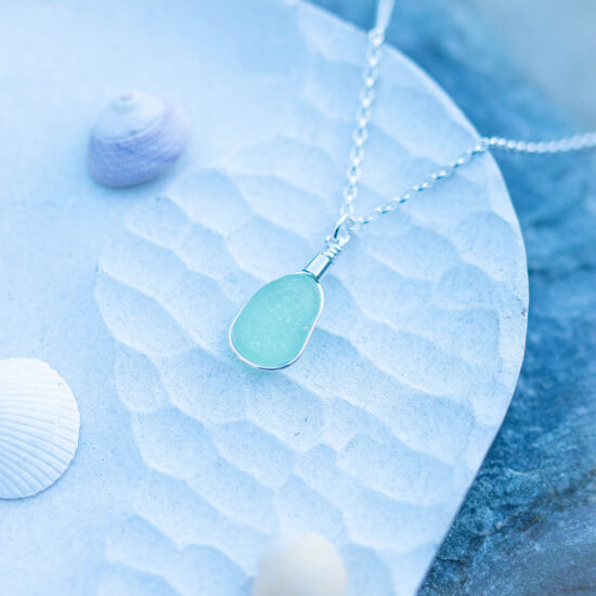 Sea glass pendant sea foam - Image 5