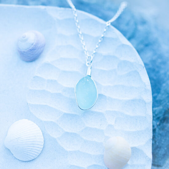 Sea glass pendant aqua - Image 5